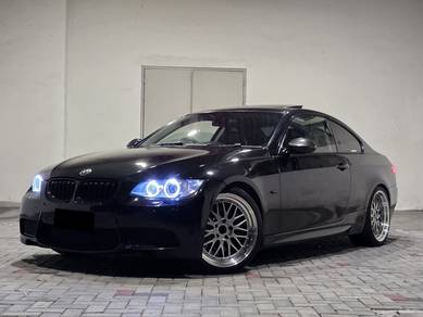 BMW 335i 35i SPORTS (CBU) in Kajang, SGR