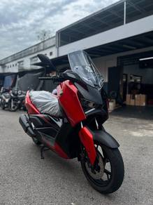Yamaha XMAX