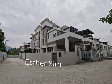 Semi-Detached House For Sale in Bukit Tengah,PNG