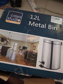 Metal Dustbin