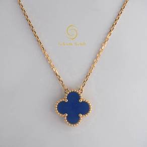 Van Cleef & Arpels Vintage Alhambra Pendant GA1101
