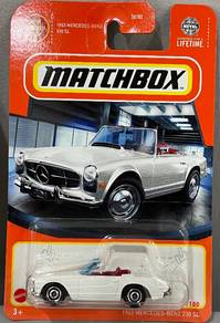 Matchbox 2024 Case 1963 Mercedes Benz 230 SL