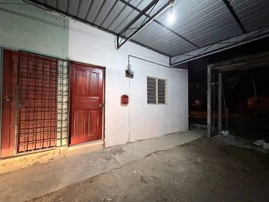 Semi-Detached House For Rent in Besut,TRG