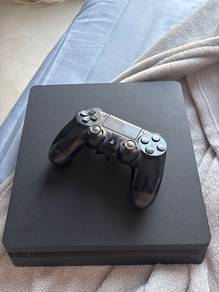 Sony PS4 – Good Condition + Controller & Cables