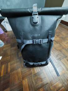 Decathlon Itiwit 20L Waterproof Backpack 