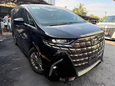 Toyota Alphard Z in KL City, KUL