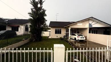 Semi-Detached House For Rent in Kota Tinggi,JHR