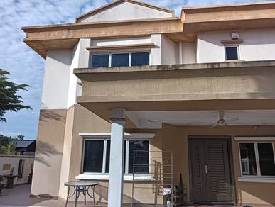 Semi-Detached House For Sale in Klang,SGR