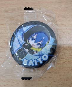 BANDAI CAPSULE ORIGINAL HATSUNE MIKU BADGE-5cm