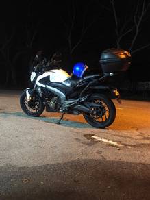 Modenas Dominar D400