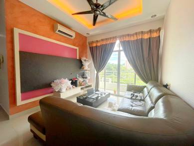 Condominium For Sale in Boulevard Condominium (BLVD)