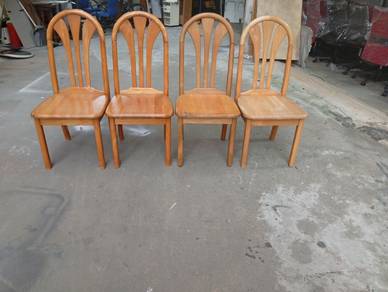 4 Dining chairs