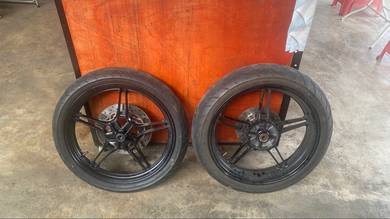 Rim y15