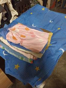 20 helai sarung bantal