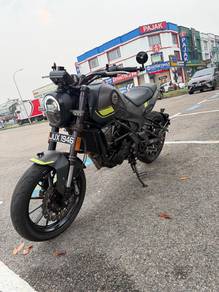 Benelli Leoncino 250