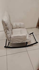 Like-New Kid’s Chair – Perfect for Shorter Stature