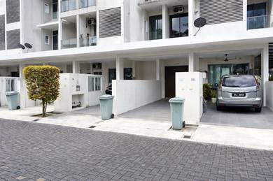 Townhouse For Sale in Simpang Ampat,PNG