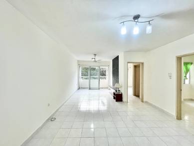 Apartment For Sale in Flora Damansara