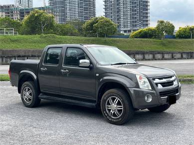 Isuzu D-Max Ddi iTEQ 4x4 (PREMIUM) in Sungai Besi, KUL