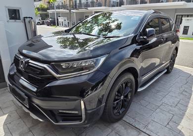 Honda CR-V BLACK EDITION 4WD in Sepang, SGR