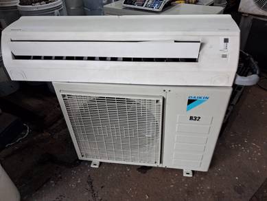 2.5hp daikin aircon(r32)