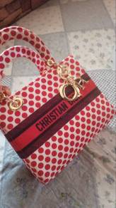Handbeg dior original