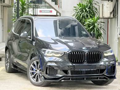 BMW X5 xDRIVE45e M SPORT in Desa Petaling, KUL