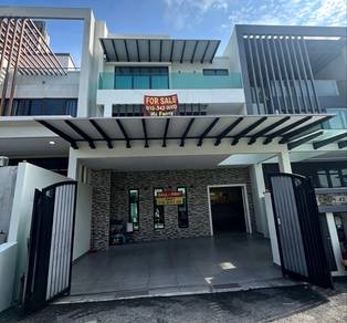 3-storey Terraced House For Sale in Cheras,SGR