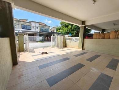 Semi-Detached House For Sale in Nilai,NSN