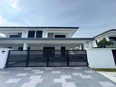 Semi-Detached House For Sale in Seremban 2,NSN