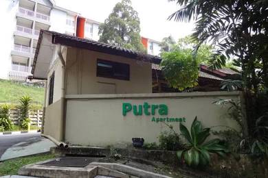 Apartment For Sale in Putra Apartment