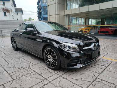 Mercedes Benz C180 180 COUPE AMG SPORTS in Setapak, KUL
