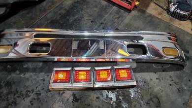 bumper crome isuzu hicom 3 ton