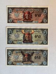 Disney set of 3 $1 year 2007