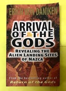 ERICH VON DANIKEN - ARRIVAL OF THE GODS Book