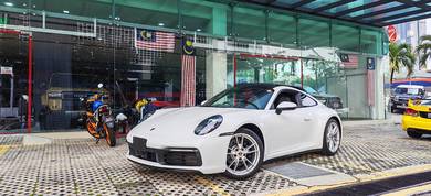 2021 Porsche 911 Carrera CARRERA
