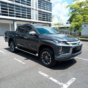 Mitsubishi Triton VGT PREMIUM in Kuching, SWK