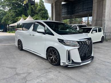 Toyota Alphard SC in Chan Sow Lin, KUL