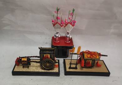 Vintage Japanese Hina Doll items Carriages