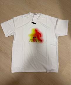 Nike Dri-FIT Graphic Tee (White)