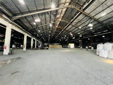 Warehouse / Factory For Rent in Valdor,PNG