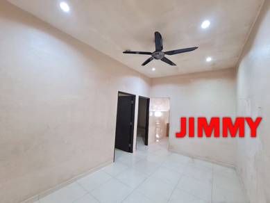 1-storey Terraced House For Sale in Sungai Ara,PNG