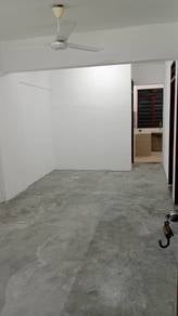 Flat For Rent in Desa Mentari Flat (Block 8)