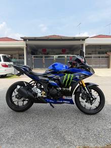 Yamaha R25
