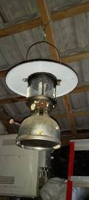 Kerosene Pressure Lamp(Vintage item)