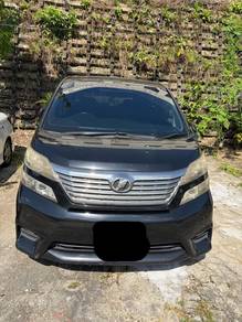 2011 Toyota Vellfire V