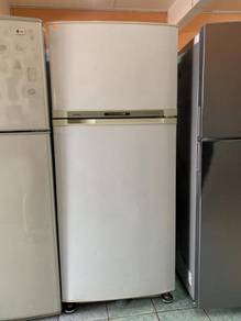 Fridge Big Peti Sejuk Refrigerator Freezer Elba