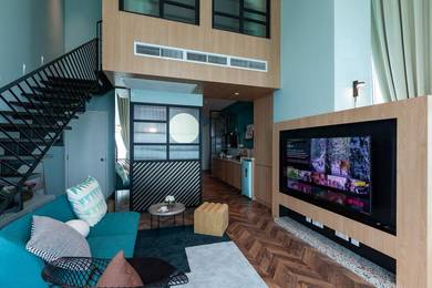 Service Residence For Sale in The Maritime