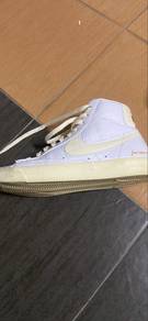 Nike blazer