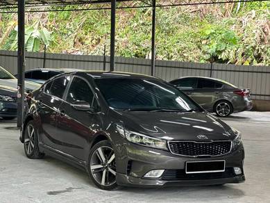 Kia Cerato  in Salak Selatan, KUL